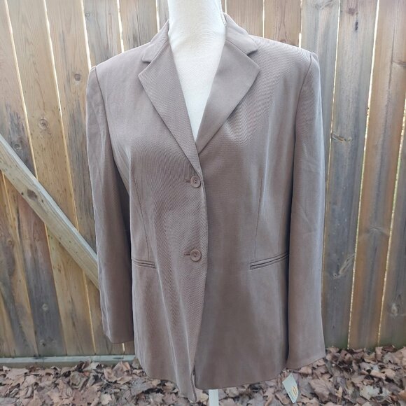 Talbots Jackets & Blazers - Talbots Petites Women’s Light Brown Silk Blazer Jacket Size 14P NWT
